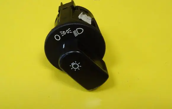 Opel Kadett D Light switch 90340746 94643622