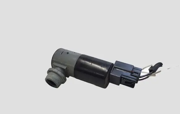 Volvo V40 Windscreen/windshield washer pump 1019873 140514B 672035