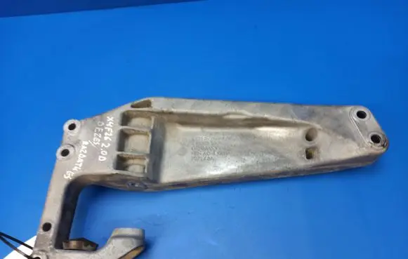 BMW X4 F26 Gearbox mounting bracket 6786567 22316786567 210383