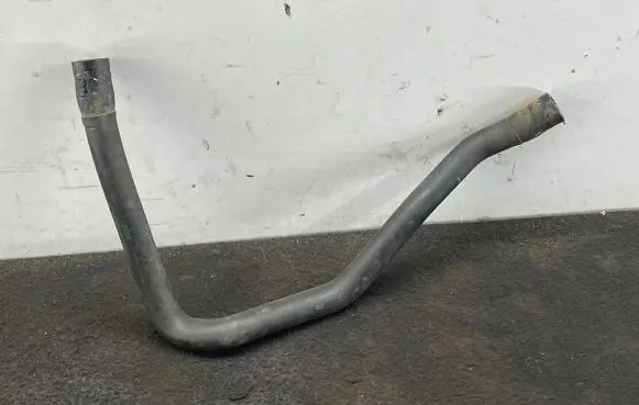 Audi Q7 4L Engine coolant pipe/hose 7L6819196B