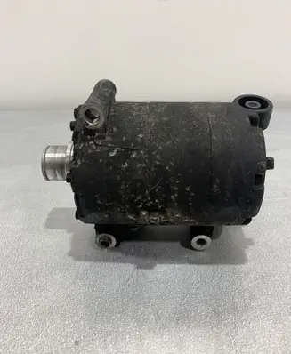 Ford Kuga I Air conditioning (A/C) compressor (pump)