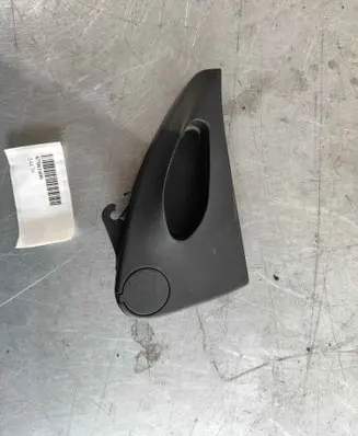 Maserati Quattroporte Engine bonnet (hood) release handle 67061600