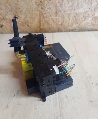 Mercedes-Benz E W210 SAM control unit 0225455332 309872