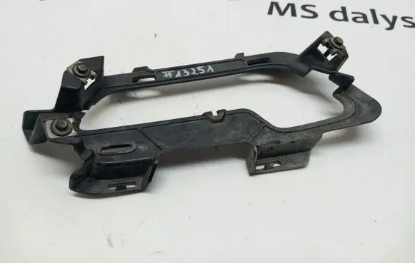 Mercedes-Benz E C207 W207 Fog light bracket A2078850453 2078850453
