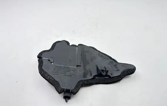 Toyota Prius (XW30) Intercooler air guide/duct channel 5573847010