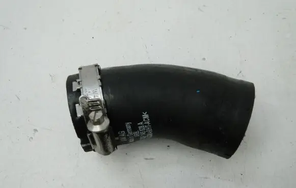 Audi Q3 8U Coolant pipe/hose 