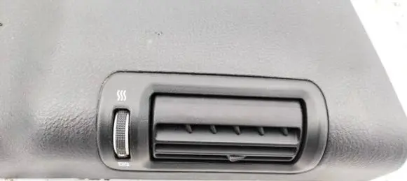 Hyundai Santa Fe Dash center air vent grill