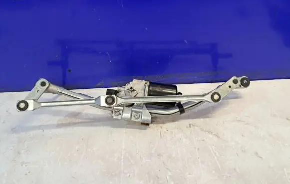 Jaguar XE Front wiper linkage and motor 48200608425 W000060842