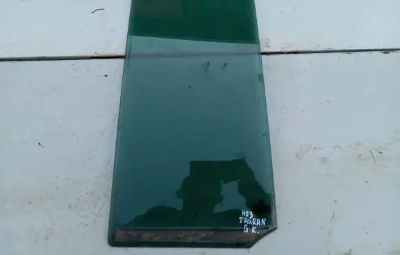 Volkswagen Cross Touran I Rear door window glass 43R001108 E000184 DOT27M73100
