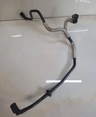 Volkswagen Touareg II Vacuum line/pipe/hose 7P6611931AA