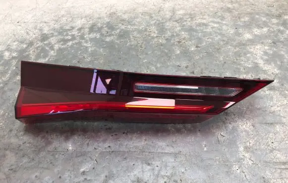 BMW X1 U11 Tailgate rear/tail lights
