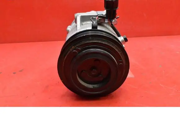 KIA Sportage Air conditioning (A/C) compressor (pump) 97701N7200