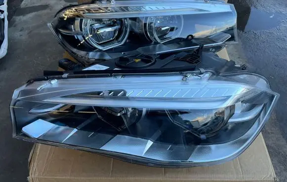 BMW X6 F16 Headlights/headlamps set 7317102