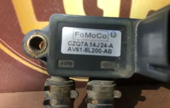 Exhaust gas pressure sensor