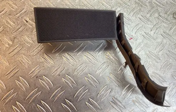 Porsche Macan (95B) Dash center air vent grill 95B035406A