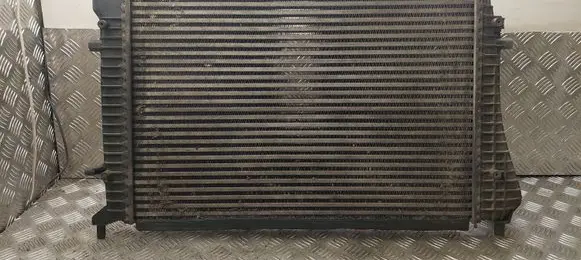 Volkswagen Golf V Intercooler radiator 1K0145803F