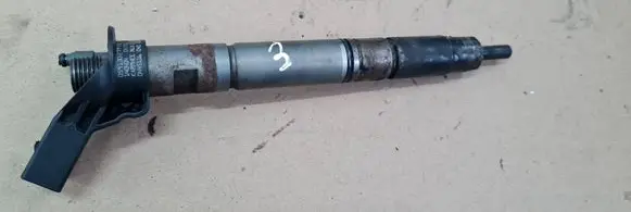 Audi A7 S7 4G Fuel injector 059130277CC