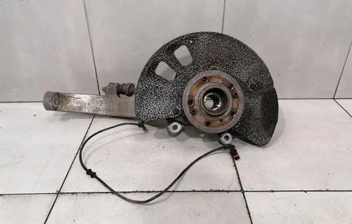 Mercedes-Benz GLE (W166 - C292) Front wheel bearing hub A1663301020