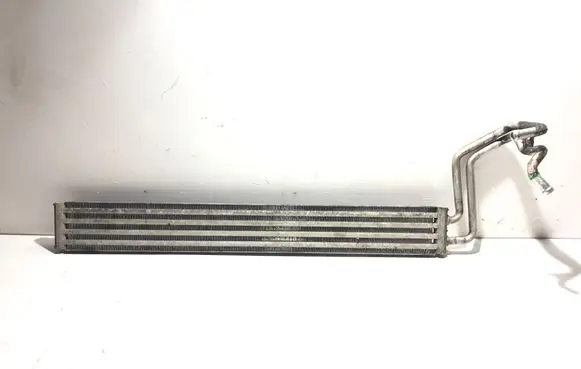 Audi Q7 4L Power steering radiator 7L8422885A