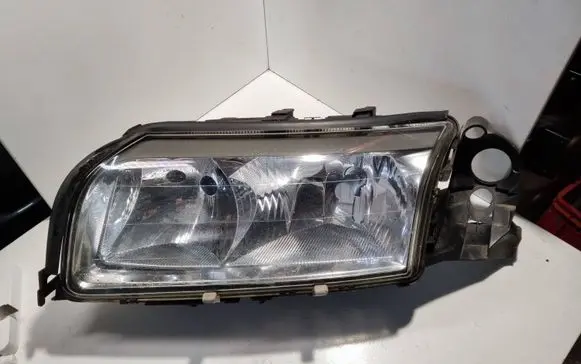 Volvo S80 Headlight/headlamp 89006404 8662855