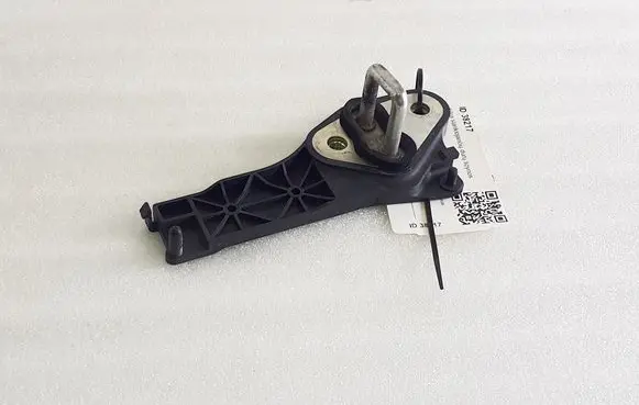 Opel Vivaro Sliding door lock loop/hook striker 9808470780A