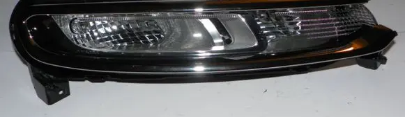 Citroen C3 Aircross Front indicator light 9813477780