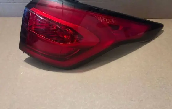 Ford Escape III Rear/tail lights KJ5413404AB