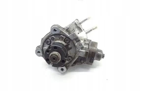 Audi TT TTS Mk2 Fuel injection high pressure pump 03L130755D