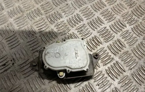 Mitsubishi Pajero Sport I Rear door lock