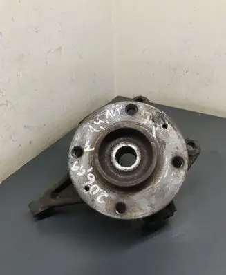 Peugeot 206 Front wheel hub