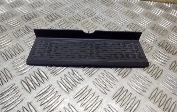 Land Rover Range Rover Sport L494 Panel drawer/shelf pad DK62044C82A