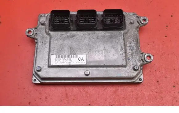 Honda CR-V Engine control unit/module ECU 37820RZVE02