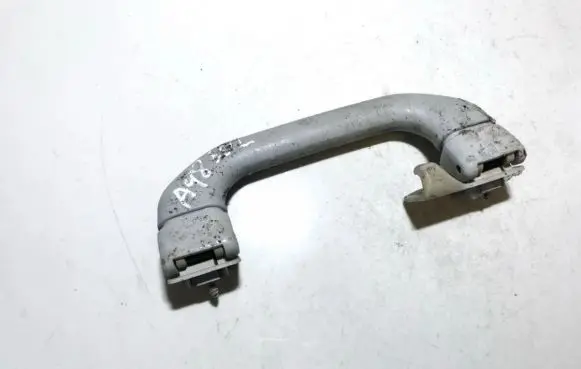 Volkswagen Golf III Rear interior roof grab handle 1h0857607