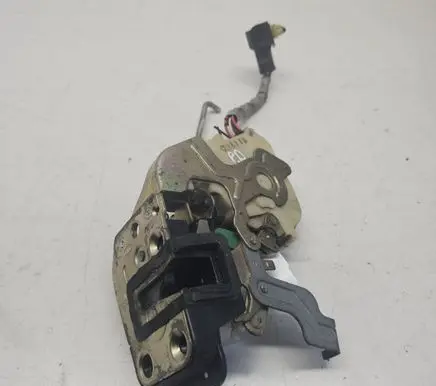 KIA Sorento Front door lock
