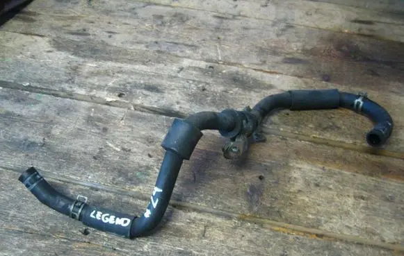 Honda Legend Engine coolant pipe/hose