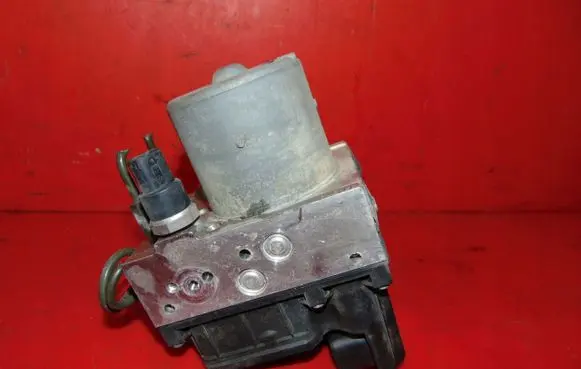Toyota Corolla E120 E130 ABS Pump 8954102040