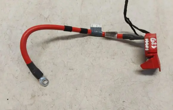 Positive cable (battery)