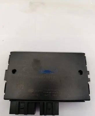 Audi A3 S3 A3 Sportback 8P Tow bar trailer control unit/module 1K0907383F 5DS01015441