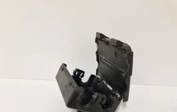 BMW 1 F20 F21 Other engine bay part 9252800 61139252800 53210310