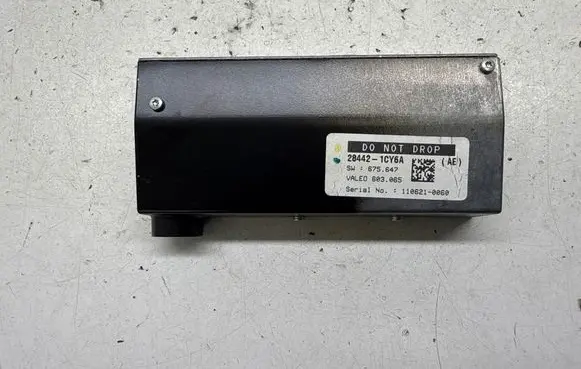 Windshield/windscreen camera