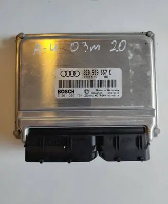 Audi A4 S4 B6 8E 8H Engine control unit/module 8E0909557E 0261207754