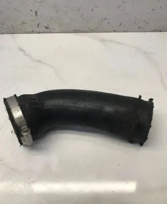 Audi A6 S6 C6 4F Intercooler hose/pipe 4F0145703K