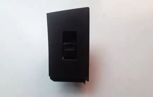 Toyota Auris E180 Electric window control switch GE0025334