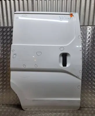 Nissan NV200 Side sliding door S26405959