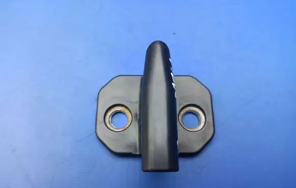 Mercedes-Benz S W221 Rear door lock loop/hook striker A2217200104