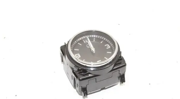 Mercedes-Benz C W205 Clock A2138270070