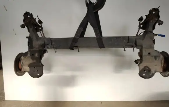 Peugeot 2008 I Rear axle beam 1609269080