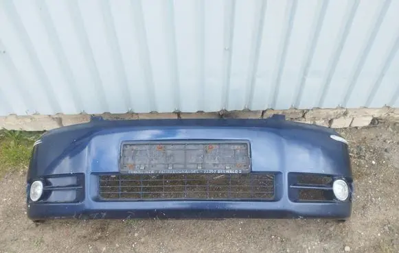 Toyota Avensis Verso Front bumper