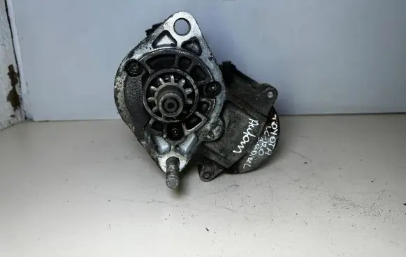 Toyota Land Cruiser (J120) Starter motor 2810030070 4280001370