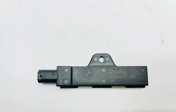 BMW 5 G30 G31 G38 Keyless system antenna 65206832066 023AA0372H
